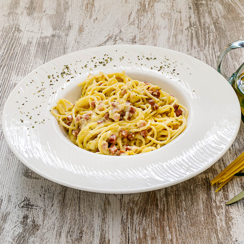 Spaghetti Carbonara .