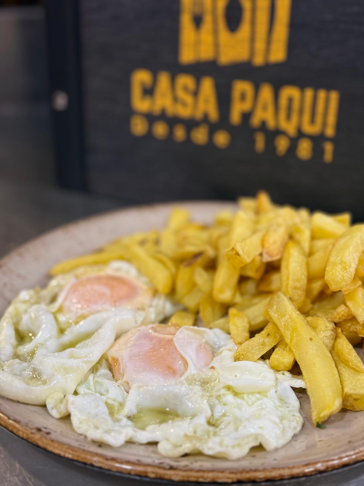 HUEVOS CON PATATAS
