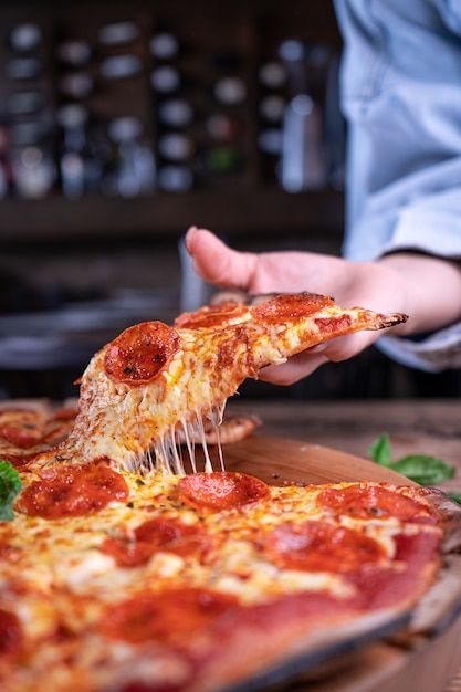 Lengua romana calabresa (Pizza) 