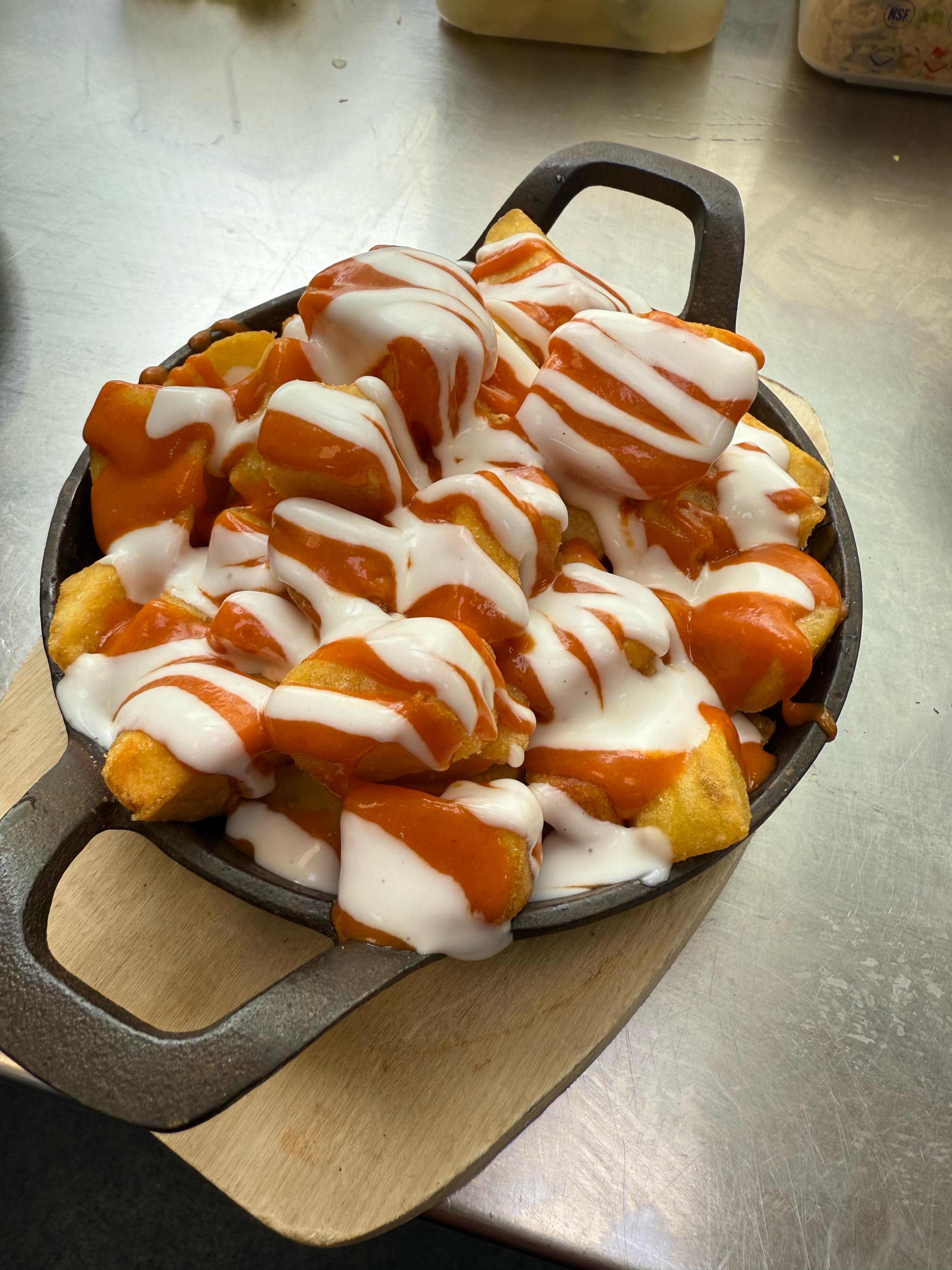 CATANDO BRAVAS